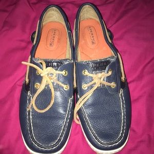 Navy blue sperrys